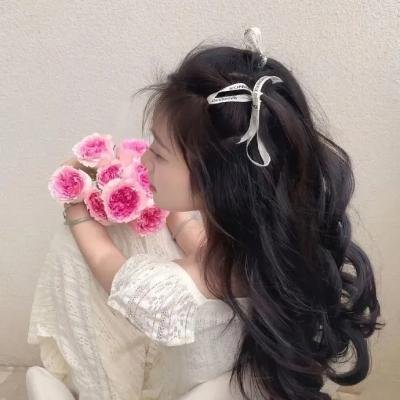 系统逼我做皇后第五季在线观看封面